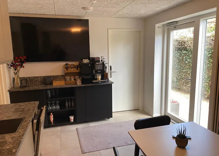 ゲストハウス Cph Like 4*